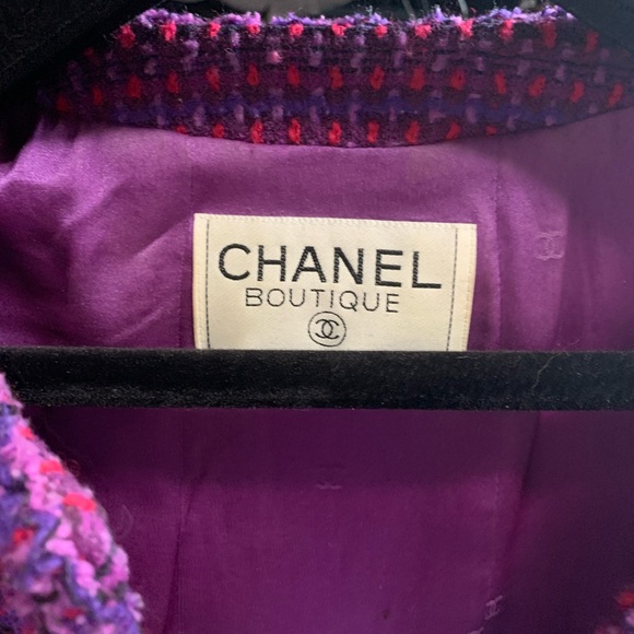 Chanel purple fringe tweed jacket - Picture 7 of 8